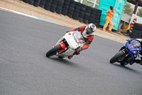 enduro-digital-images;event-digital-images;eventdigitalimages;mallory-park;mallory-park-photographs;mallory-park-trackday;mallory-park-trackday-photographs;no-limits-trackdays;peter-wileman-photography;racing-digital-images;trackday-digital-images;trackday-photos